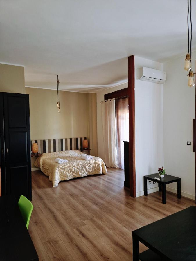 Battisti Rooms & Breakfast Lecce Kültér fotó